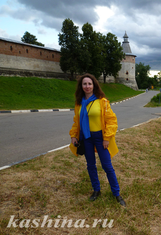 Evgeniya Kashina during the plein air in Zaraysk, July 2016